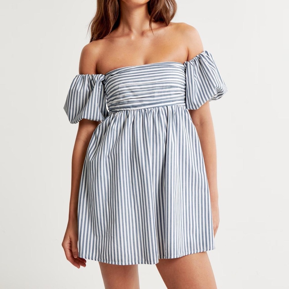 Abercrombie & Fitch Blue and White Striped Strapless Puff-Sleeve Mini Dress
